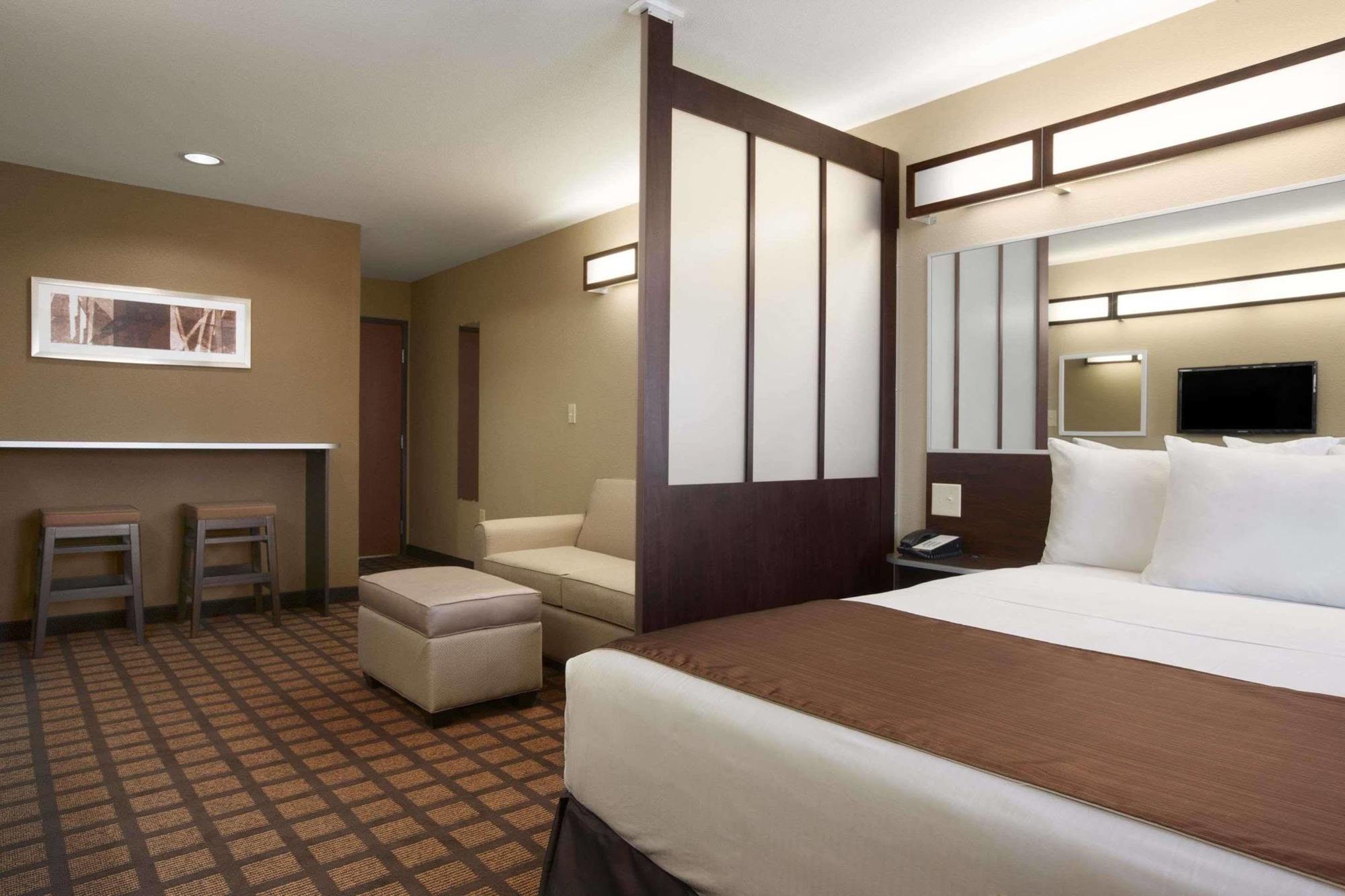 Microtel Inn & Suites Cotulla Eksteriør billede